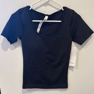 NWT Lululemon Ebb to Street Short Sleeve